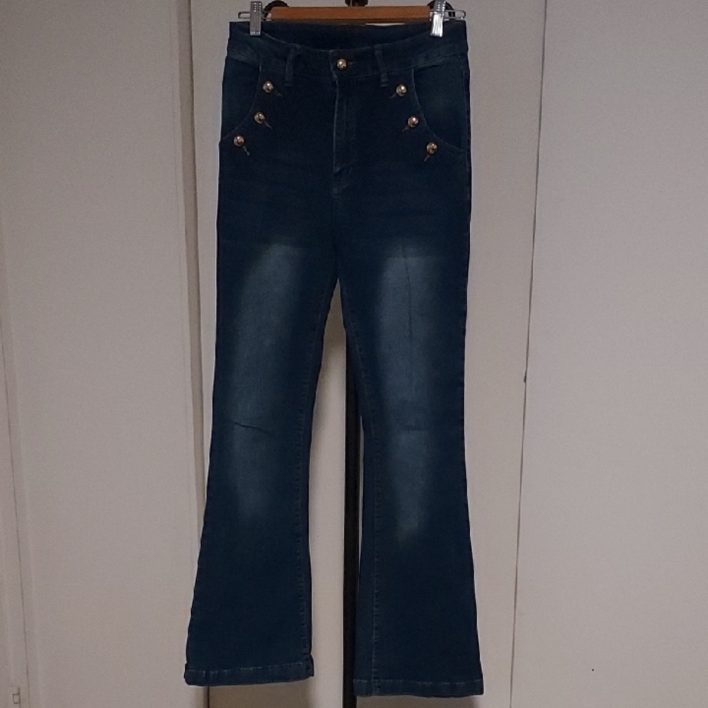 Elegant Navy Flare Jeans